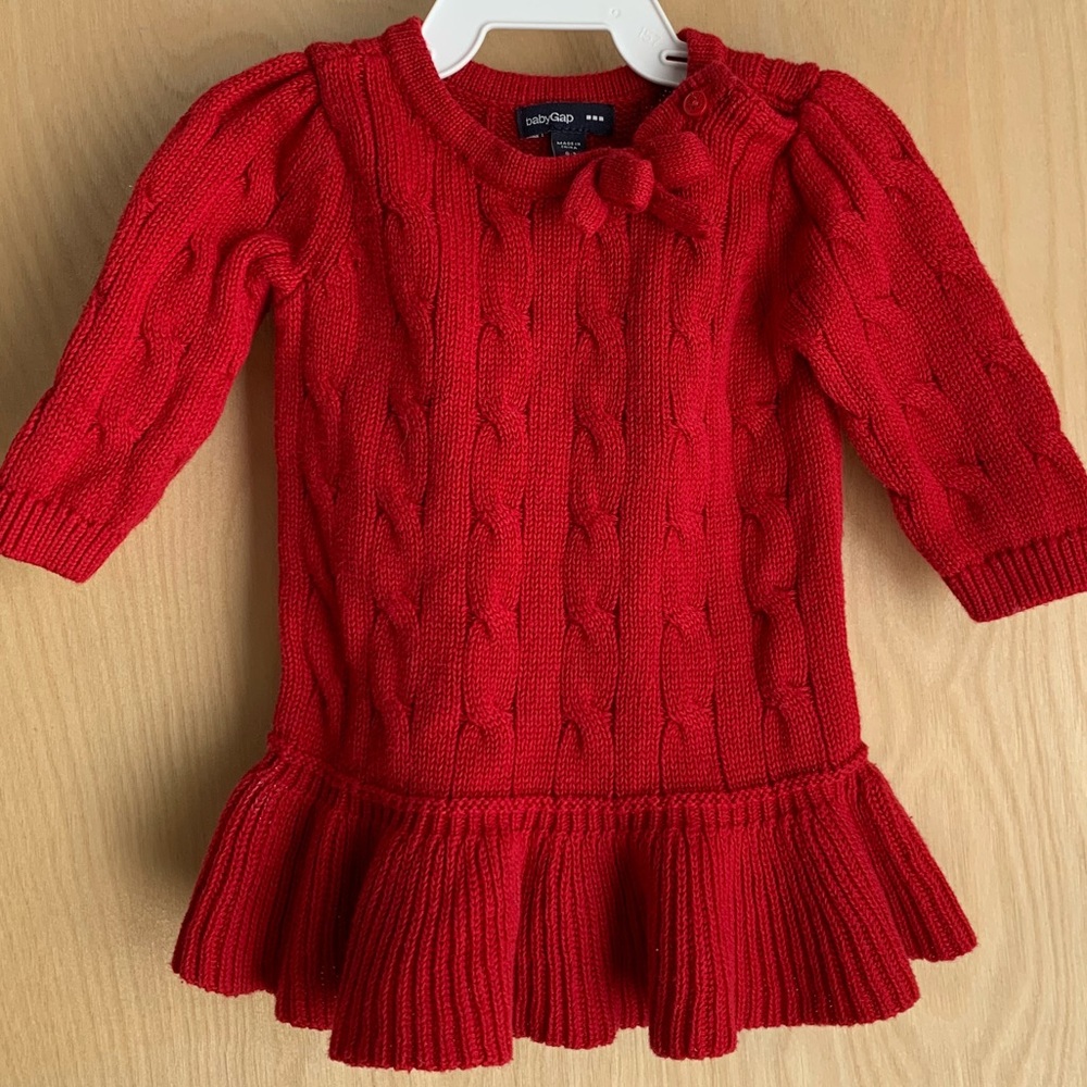 Red Baby Gap dress, size 0-3 mos. EUC!